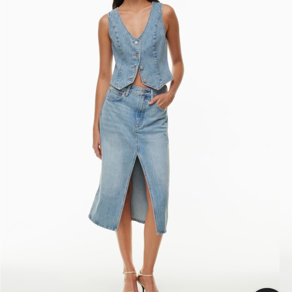 Aritzia Denim midi Skirt